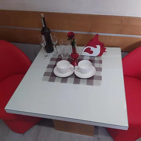 Pokoik Walentynka 住宿加早餐酒店 格涅兹诺
